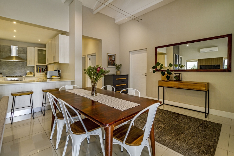 3 Bedroom Property for Sale in Heldervue Western Cape